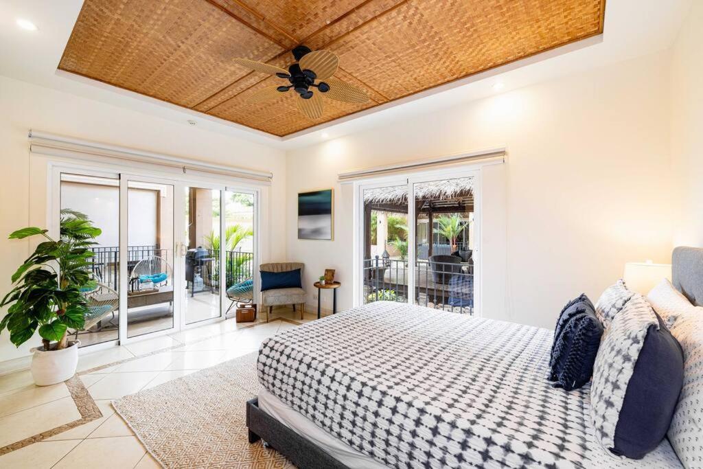 Playa Palapa~Steps From The Ocean! Apartman Tamarindo Kültér fotó